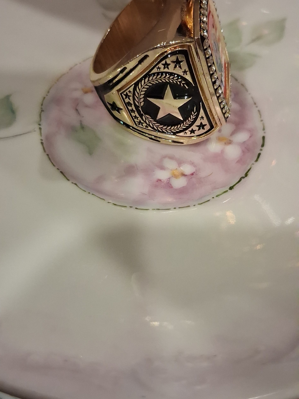 2021 All Stars Commemorative Ring - Gold Tone, Red/Blue - Picture 2 of 3